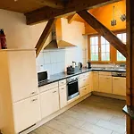 Haus Itten Gemuetlich Und Rustikal Ходрих