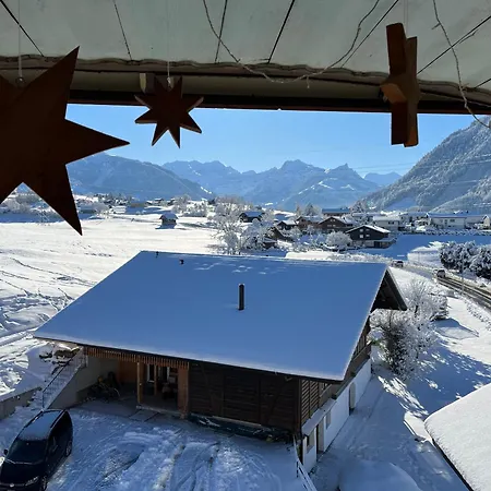 Haus Itten Gemuetlich Und Rustikal Hondrich