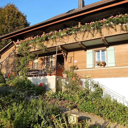 Haus Itten Gemütlich Und Rustikal