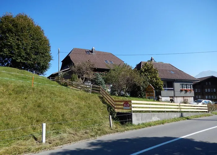 Haus Itten Gemütlich Und Rustikal Hondrich