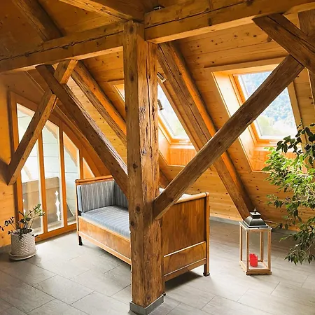 Appartamento Haus Itten Gemuetlich Und Rustikal